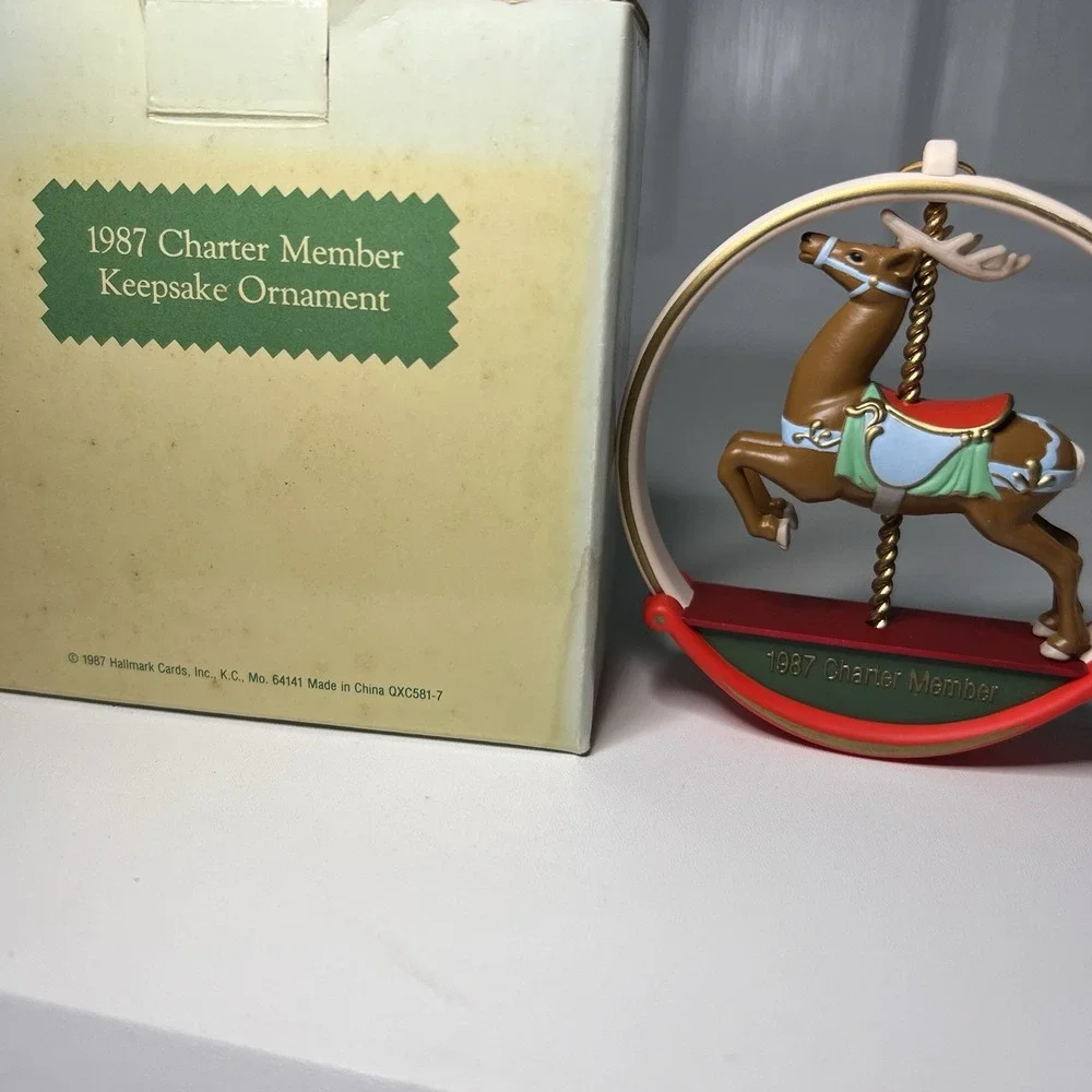 Hallmark Collectors‎ Club Christmas Ornament 1987 